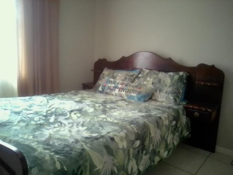To Let 4 Bedroom Property for Rent in Gansbaai Central Western Cape